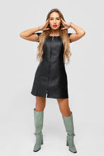 Grožio specialisčių apranga - berankovis sarafanas