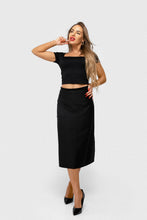 Klasikinė prijuostė su kišene darbui (juoda)