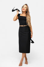 Klasikinė prijuostė su kišene darbui (juoda)