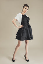 Neperšlampanti, dažams atspari prijuostė kirpėjoms, manikiūro meistrėms, vizažistėms