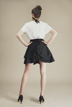 Neperšlampanti, dažams atspari prijuostė kirpėjoms, manikiūro meistrėms, vizažistėms