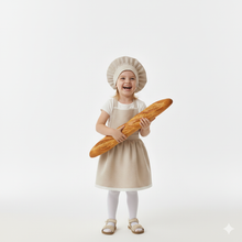 Lininė nėriniuota mergaitiška prijuostė su šefo kepurėle